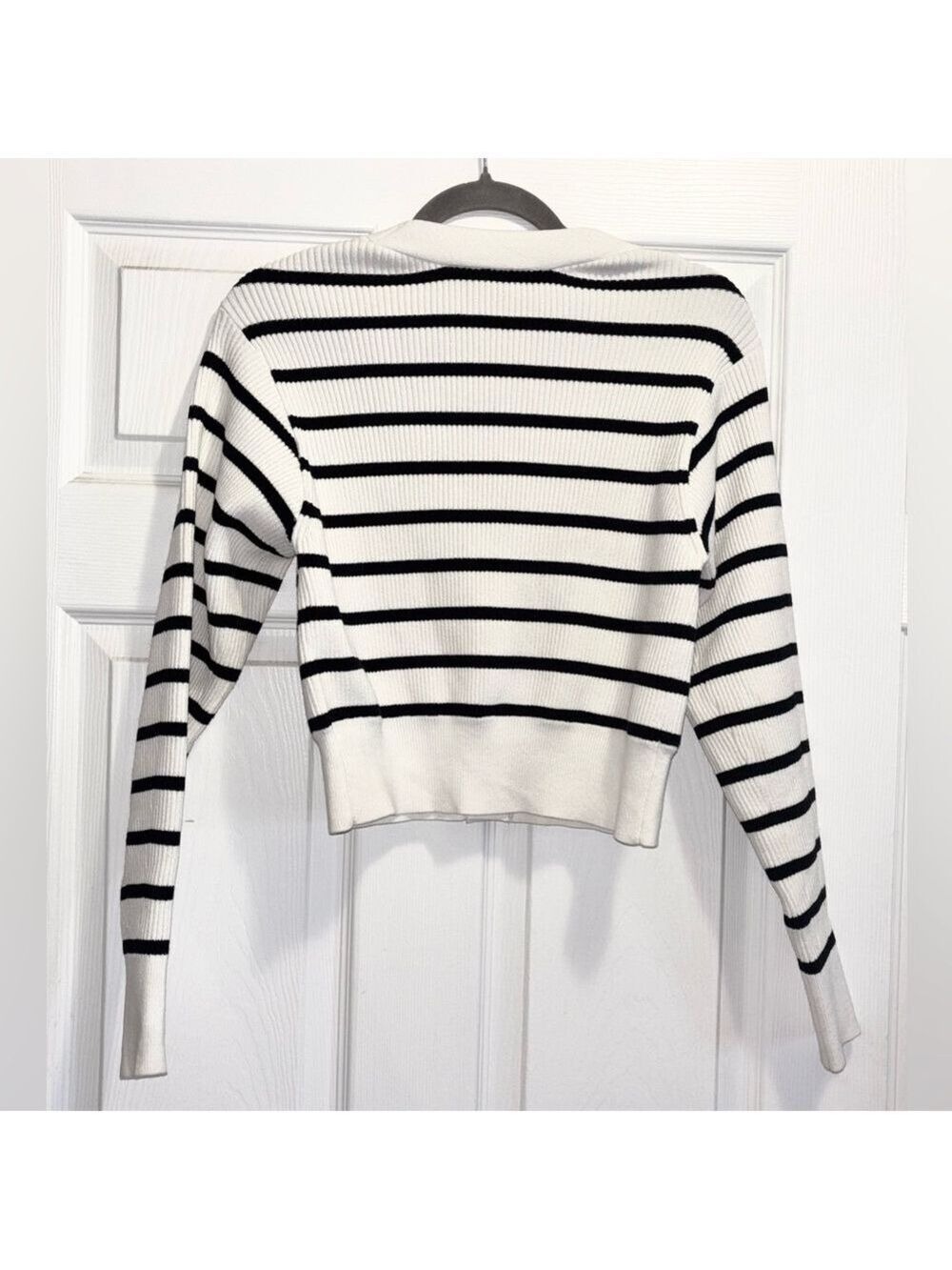 FRAME Relaxed Striped Rib-Knit Cardigan Black and White Stripes Size Small - Picture 10 of 13